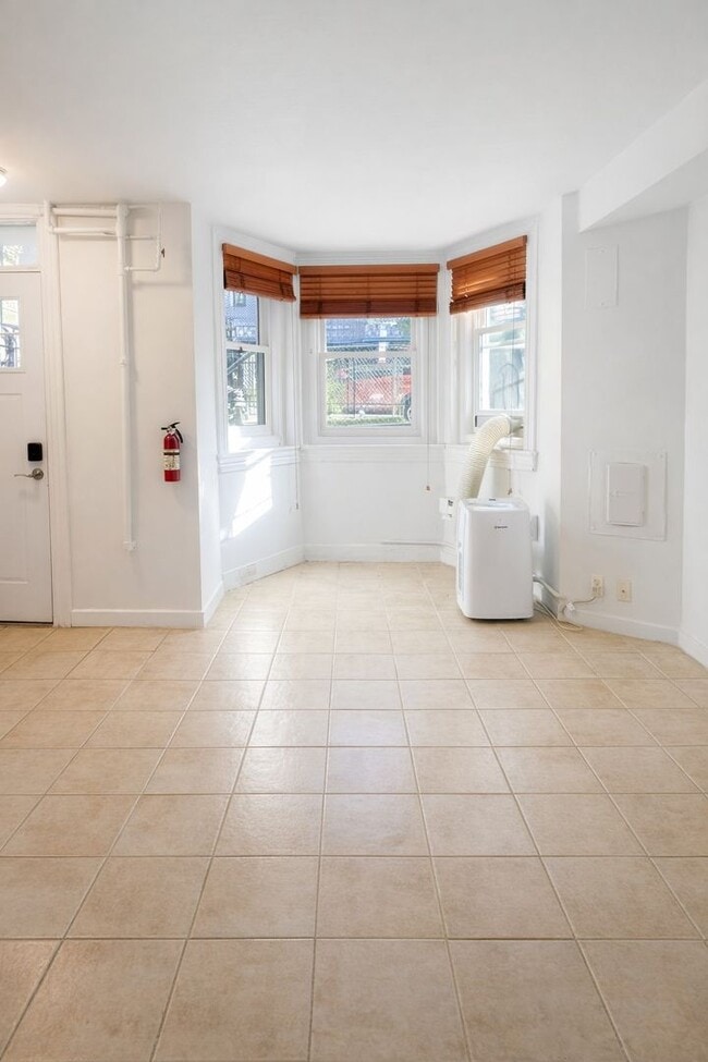 Photo - Modern Basement Unti 1 Bedroom/1 Bath, Recently renovated, new stainless steel appliances, floori...