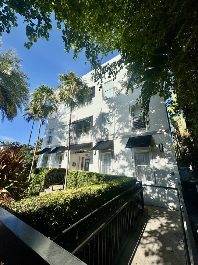Building Photo - 1521 Lenox Ave. Rental