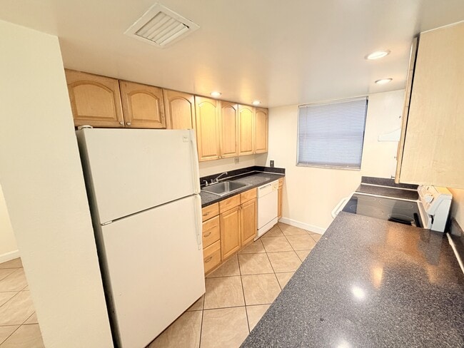 Photo - 1950 N Congress Ave