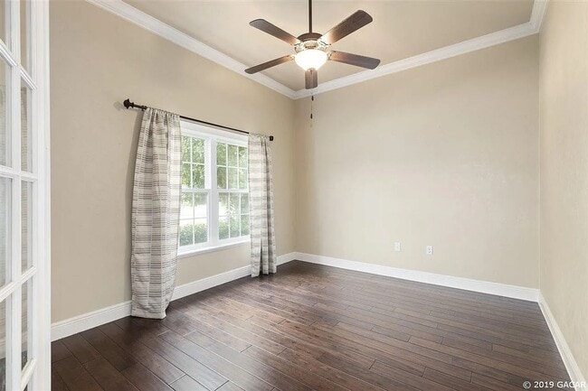 Photo - Beautiful 3-Bedroom, 2-Bath Home with Open Layout in Garrison Way