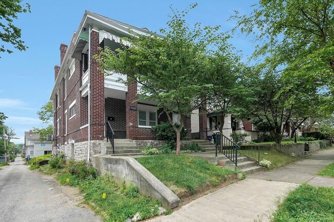 Building Photo - 366 Berkeley Rd