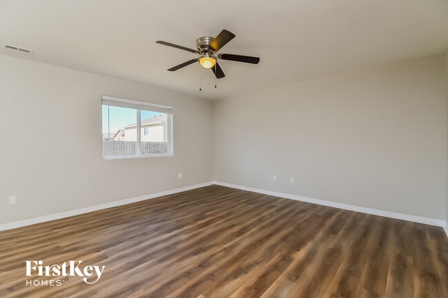 Photo - 3655 Chia Dr