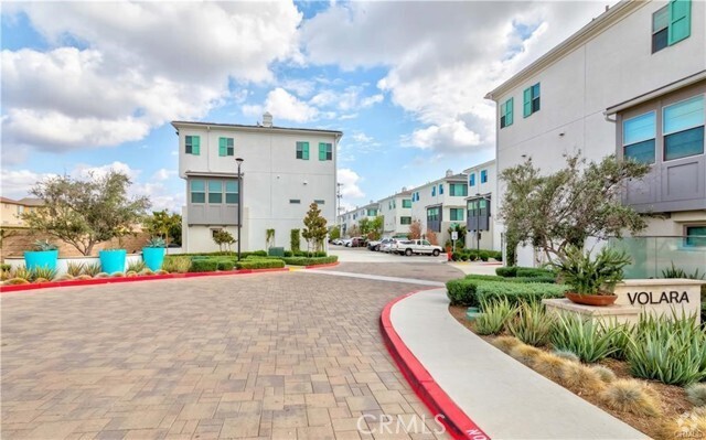 Building Photo - 113 E Knox Dr Rental