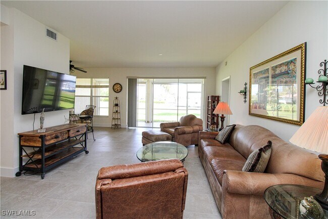 Photo - 317 Sunrise Cay Unidad 103