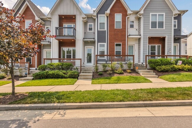 Photo - 706 James Ave Townhome