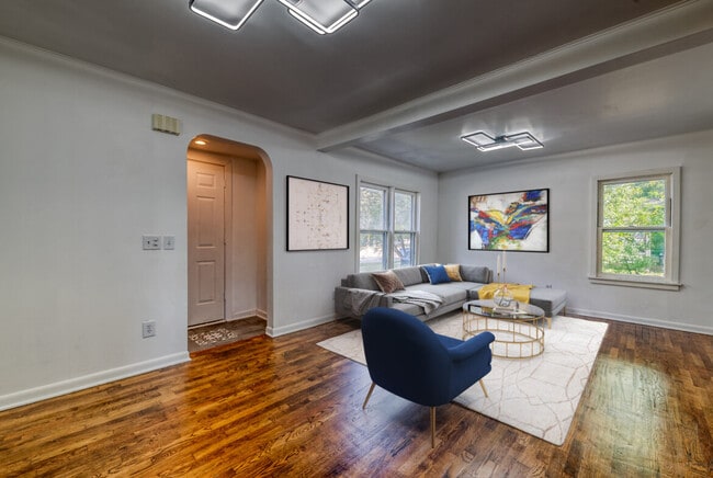 Photo - 1509 W Jolly Rd