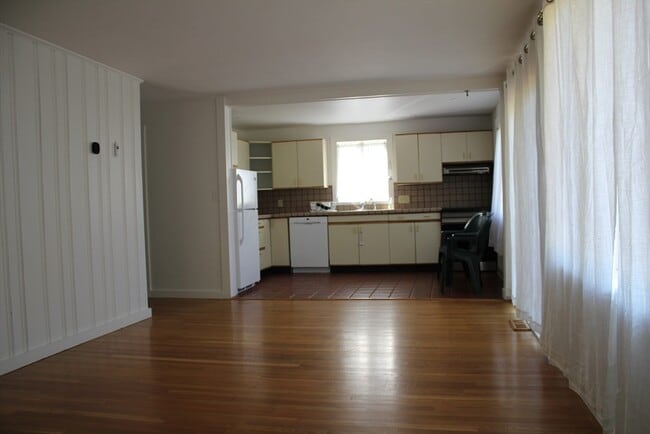 3 Pattee Rd