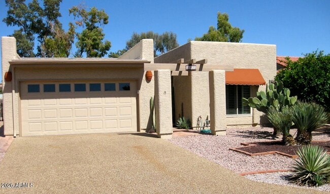Building Photo - 26621 S Lakemont Dr