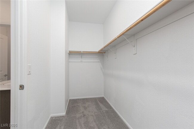 Photo - 5319 Wally St