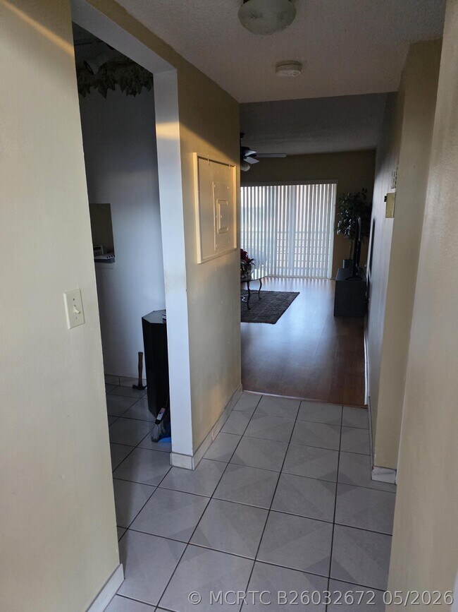 Photo - 3048 Sunrise Lakes Dr E Unit 412