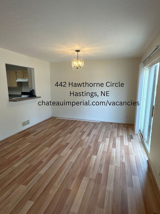 Photo - 434-446 Hawthorne Circle Unit 442