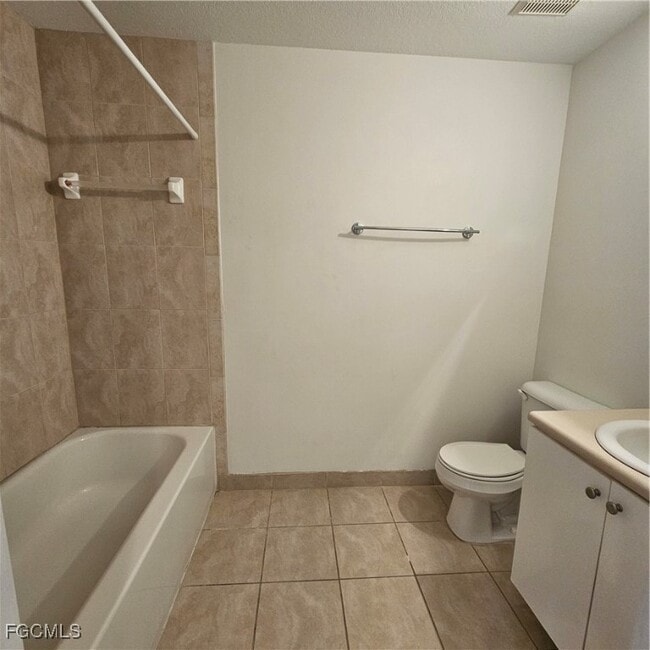 Photo - 8546 Bernwood Cove Loop Unidad 1102