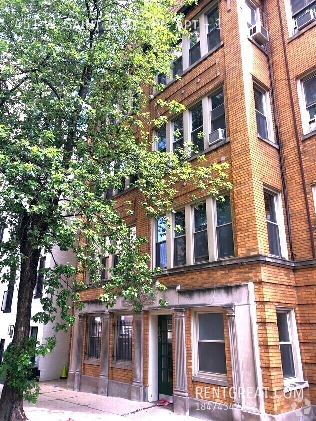 Building Photo - 451 W St James Pl Unit 1 Rental