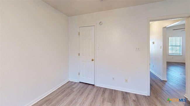 Photo - 204 W Truman Ave