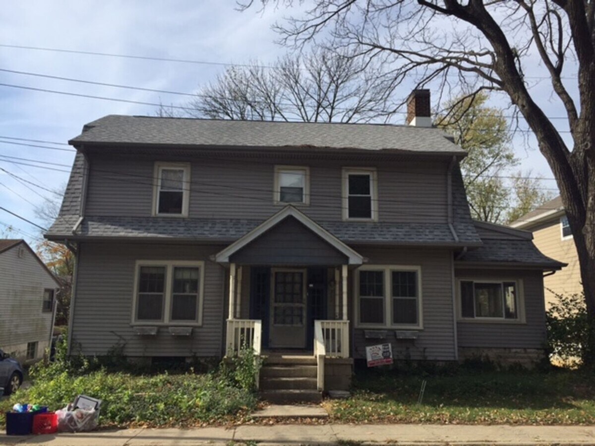 Photo - 710 S Henderson St