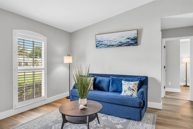 Building Photo - 81 Wickliffe Dr Rental