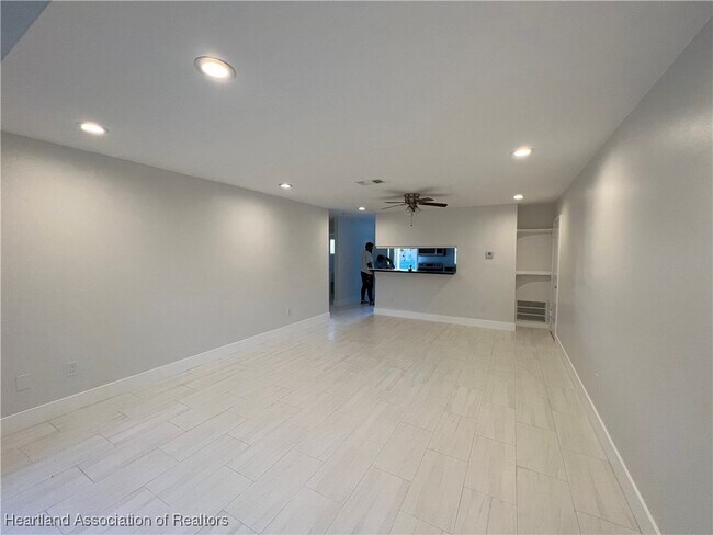 Photo - 113 Jasmine Ct