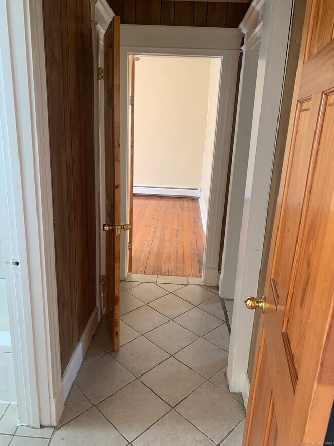 Photo - 878 Highland Ave Unit 2