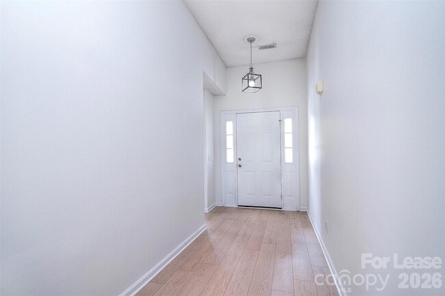 Photo - 550 Carlisle Dr