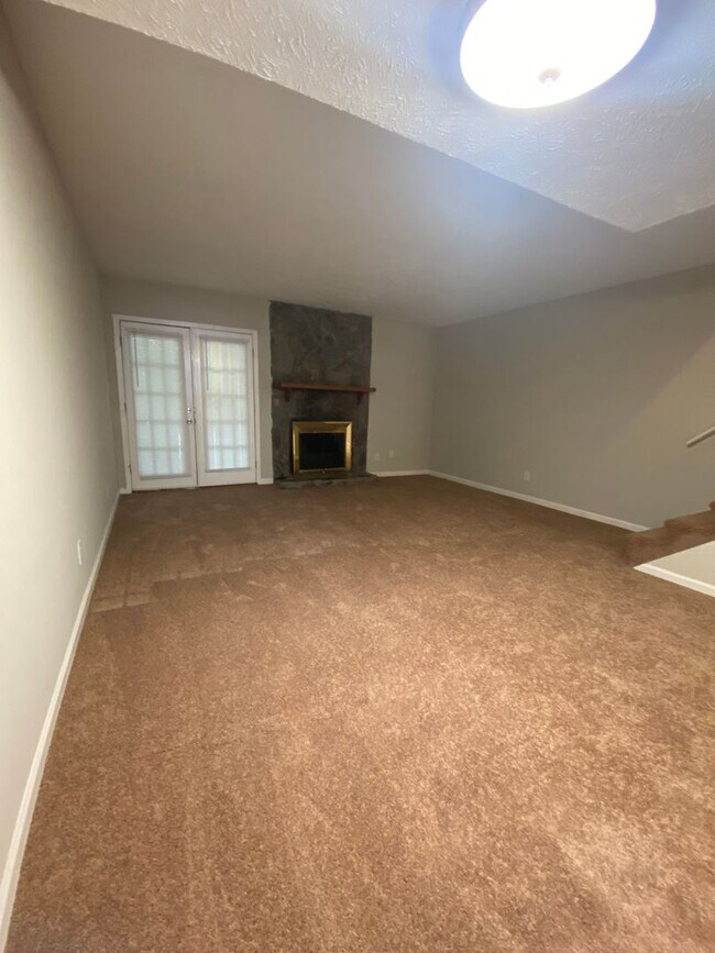 Photo - 2502 Hidden Cove Ct Unit B