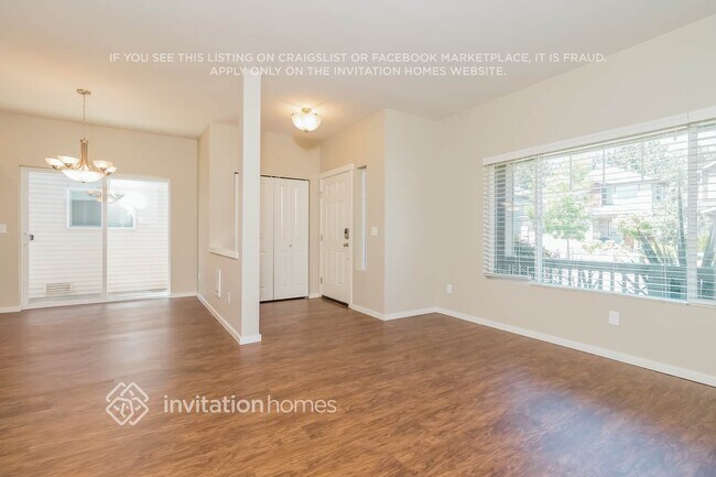Photo - 1388 43rd St NE House