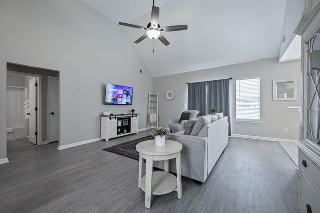 Photo - 11 Griffin Mill Dr NW Apartment Unit ID1234799P