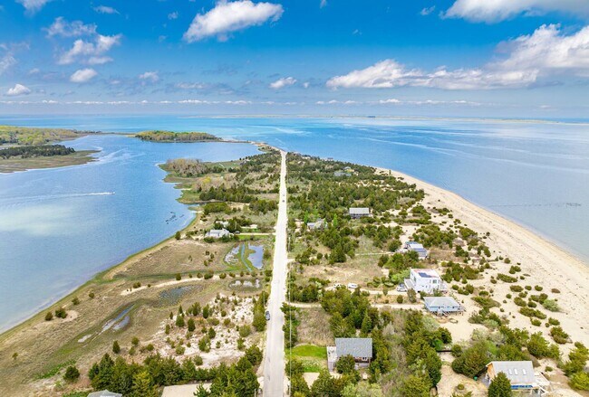 Photo - 313 Gerard Dr