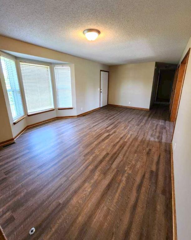 Photo - 211 E 22nd St