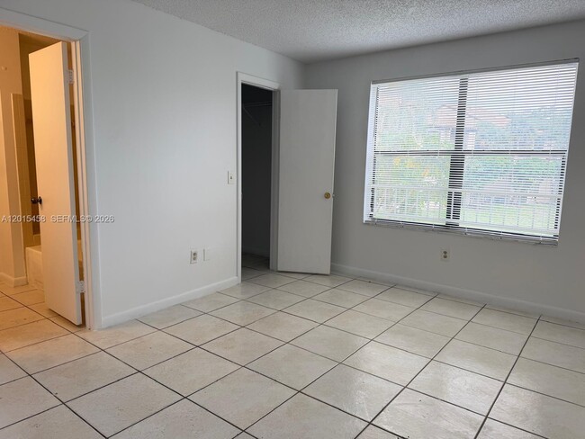 Photo - 4381 W McNab Rd Unit 15