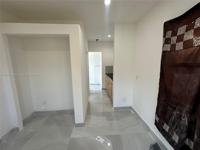 Photo - 707 NE 15th St Unit C