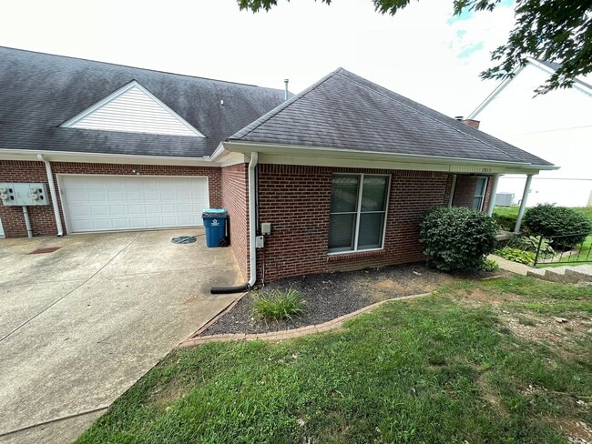Photo - Pet Friendly Condo For Rent In Shelbyville