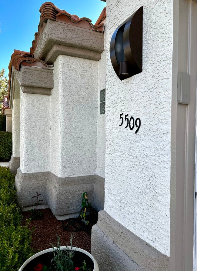 Photo - 5509 Royal Vista Ln