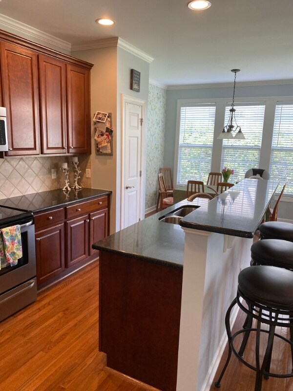3111 Kentish Town Ln
