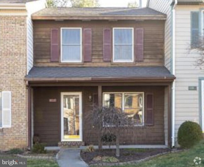 Building Photo - 407 Tudor Dr Rental