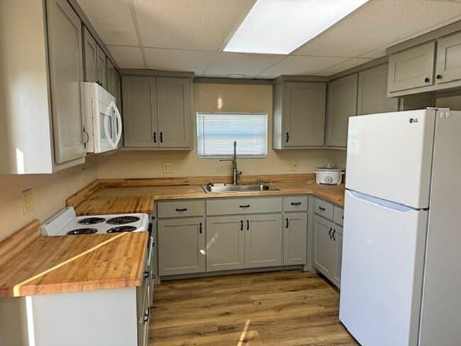 Photo - Great Country 1 Bedroom, 1 Bathroom