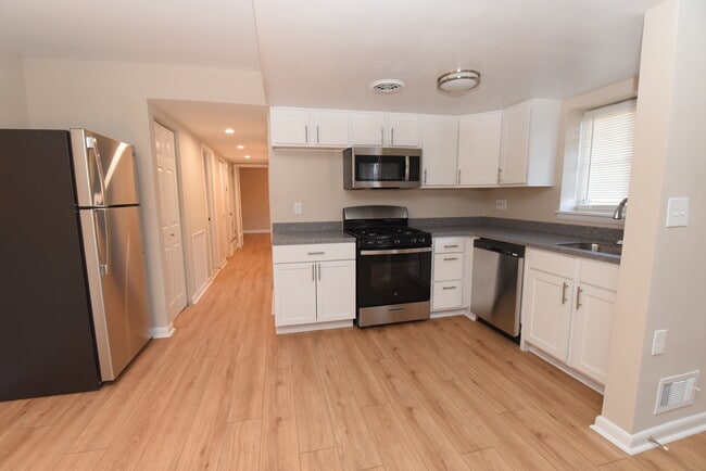 Photo - INGLESIDE RIDGE