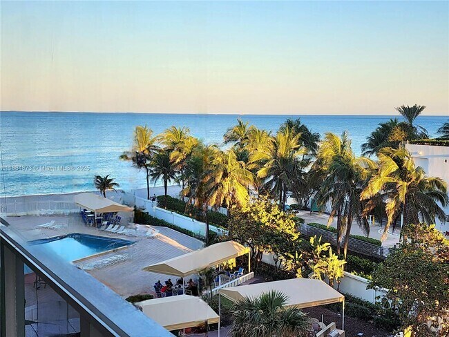 Building Photo - 3505 S Ocean Dr Unit 519 Rental