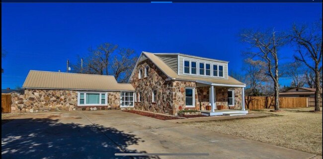 Photo - 5320 25th St