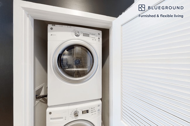 Photo - 7400 Center Ave Unidad FL3-ID10467A