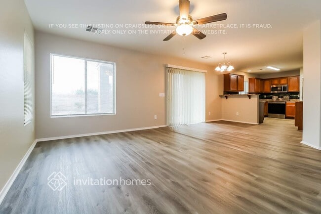 Photo - 16527 W Maricopa St