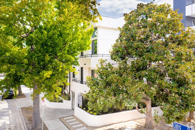 3602 Dunn Dr - 3602 Dunn Dr