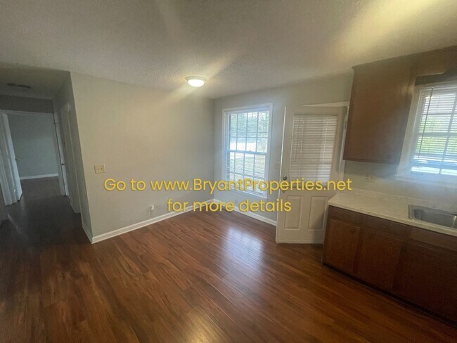 Photo - 317 Highland Heights Dr Unit B