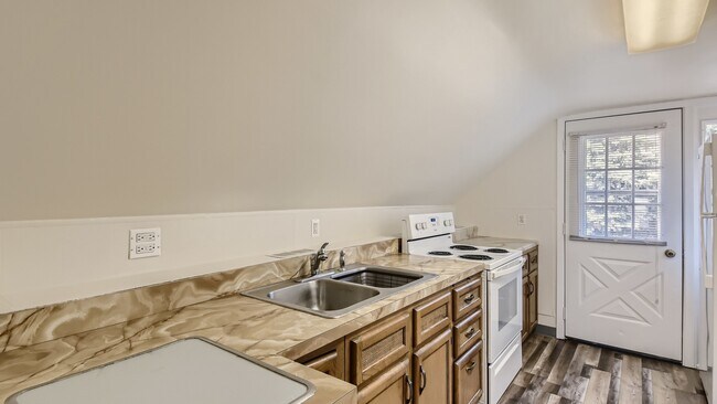 Photo - 512 Porter St Unit 2