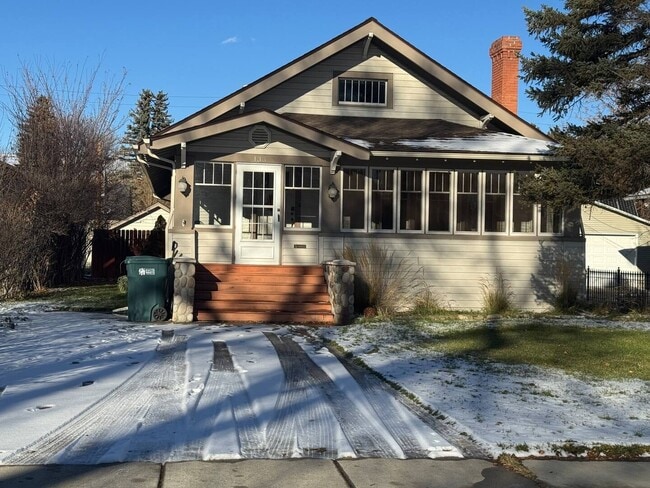 Photo - Fully Furnished 4-Bedroom Home Near Clinics | All Utilities & Wi-Fi Included