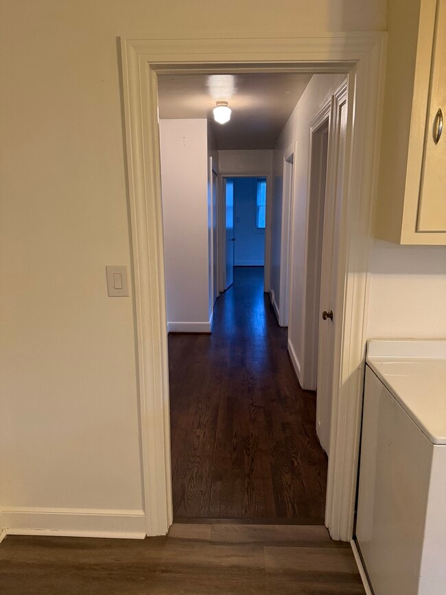 Photo - 705 Chandler Ave Unit A