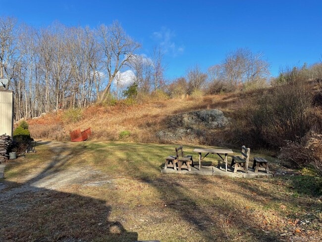 Photo - 1380 US-9