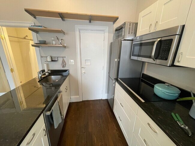 Photo - 62 W Rutland Square Unidad 6