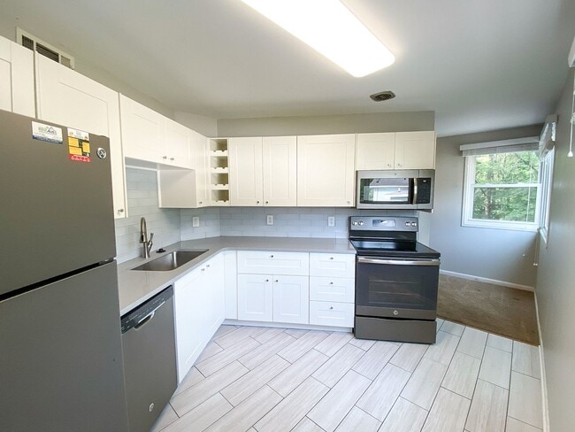 Photo - Woodland Duplex (3019/3021) Unit 3021