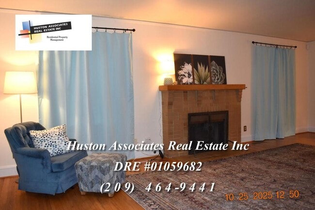 Photo - 105 W Euclid Ave