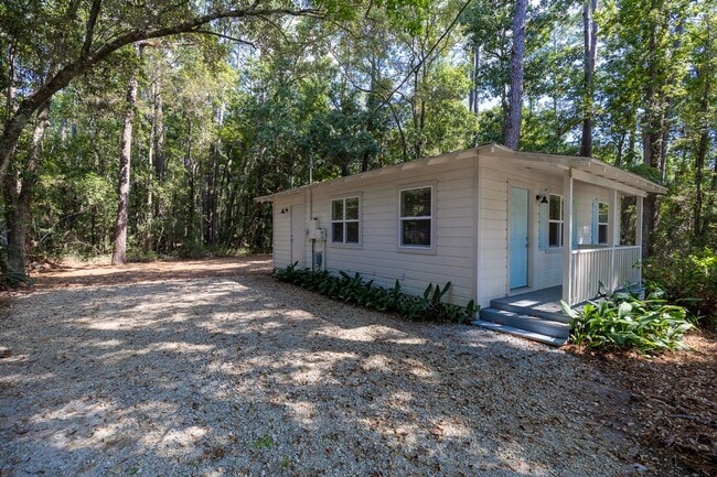 Photo - PRICE REDUCTION! SCHEDULE A TOUR TODAY! Be...
